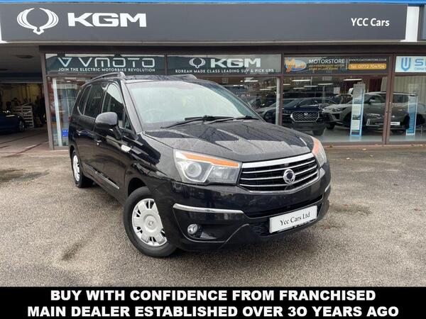 SsangYong Turismo 2.2D SE Euro 6 5dr