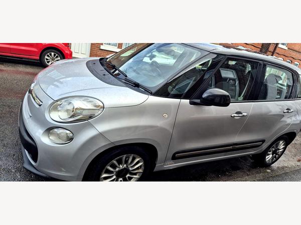 Fiat 500L 1.6 MultiJet Lounge Euro 5 (s/s) 5dr