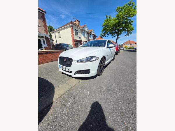 Jaguar XF 2.2d R-Sport Auto Euro 5 (s/s) 4dr