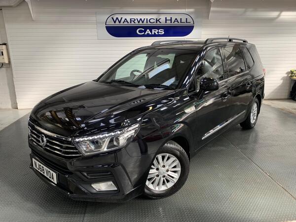 SsangYong Turismo 2.2D EX Euro 6 5dr