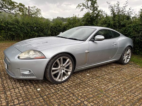 Jaguar XKR 4.2 V8 Auto Euro 4 2dr