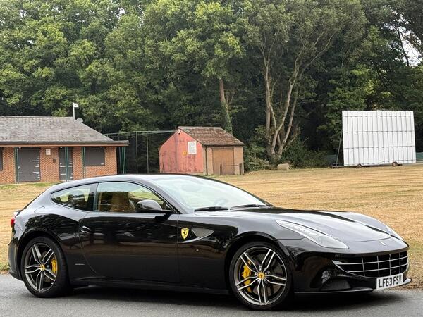 Ferrari FF 6.3 V12 F1 DCT 4WD Euro 5 (s/s) 3dr