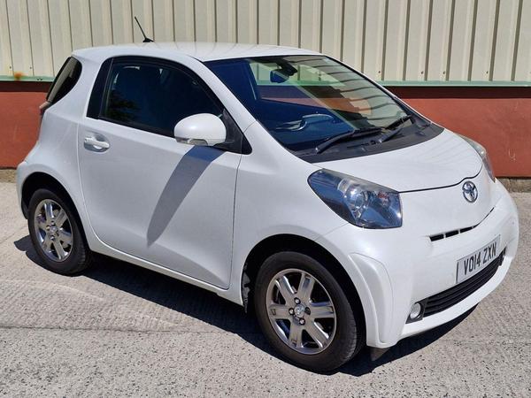 Toyota iQ 1.0 VVT-i 2 Euro 5 3dr