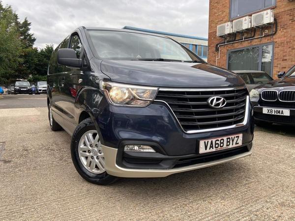 Hyundai i800 2.5 CRDi SE Nav Euro 6 5dr