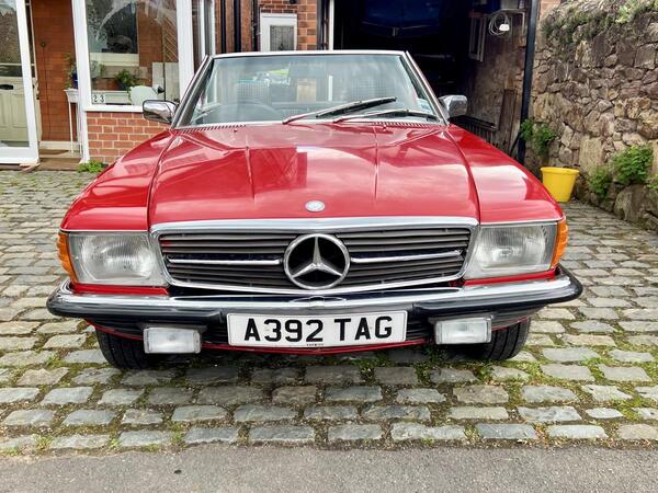 Mercedes-Benz 280 SL rare rear seats