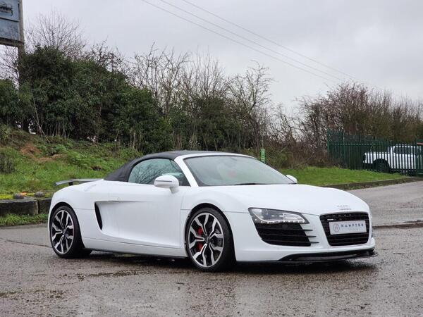 Audi R8 4.2 FSI V8 Spyder R Tronic quattro Euro 5 2dr