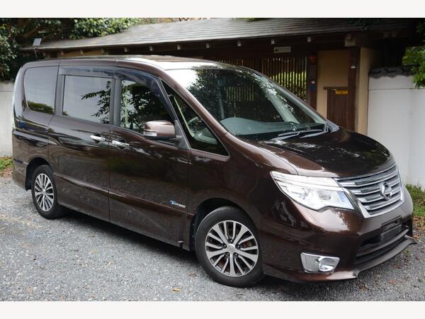 Nissan Serena 2.0 Highway Star V - 1 OWNER RARE MOCHA 5dr