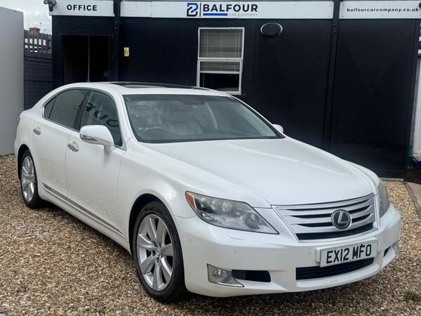Lexus LS 5.0 600h V8 L CVT 4WD Euro 5 (s/s) 4dr