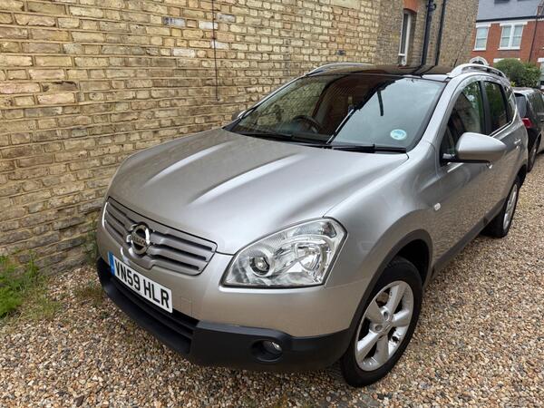 Nissan Qashqai+2 2.0 Acenta 2WD 5dr