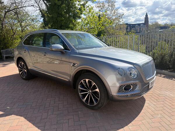 Bentley Bentayga 4.0 V8 Auto 4WD Euro 6 (s/s) 5dr