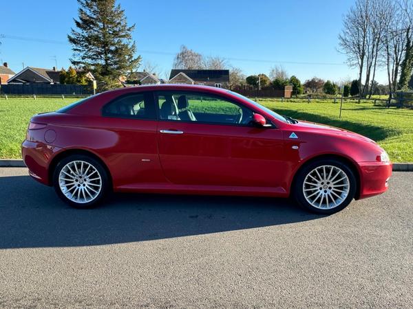 Alfa Romeo GT 1.9 JTDM 16V 2dr