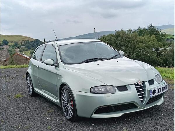 Alfa Romeo 147 3.2 GTA Hatchback 3dr Petrol Manual (287 g/km, 250 bhp)