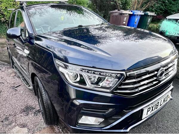 SsangYong Turismo 2.2D ELX T-Tronic 4WD Selectable Euro 6 5dr