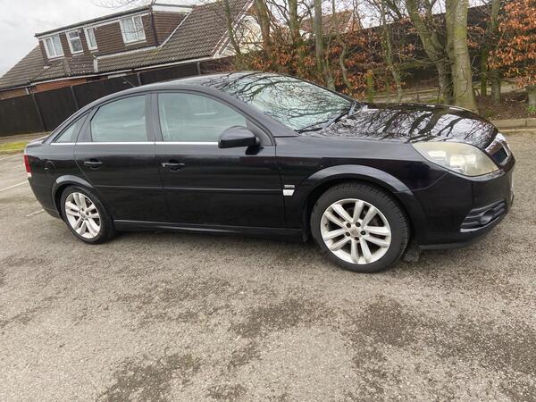 Vauxhall Vectra 1.8 VVT SRi 5dr