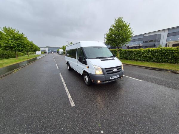 Ford Transit 2.4 TDCi 430 Duratorq Minibus 4dr Diesel Manual RWD L4 H2 (113 bhp)