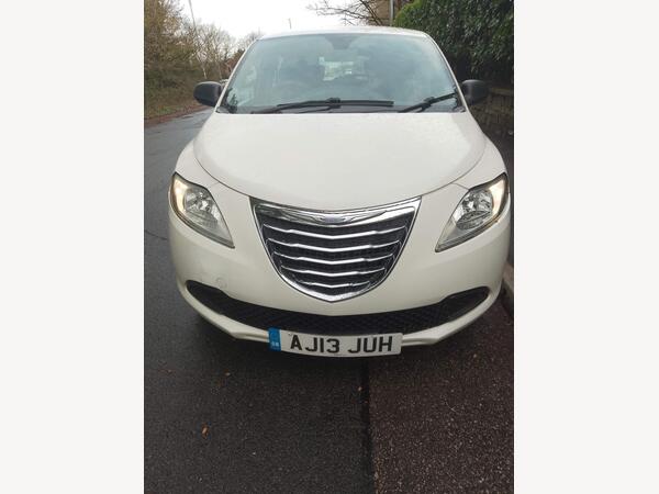 Chrysler Ypsilon 1.2 S Euro 5 (s/s) 5dr