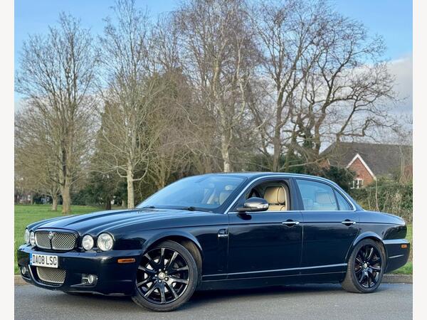 Jaguar XJ 2.7 TDVi Sovereign 4dr
