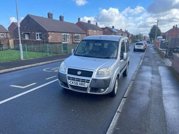 Fiat Doblo 1.9 MultiJet Dynamic 5dr