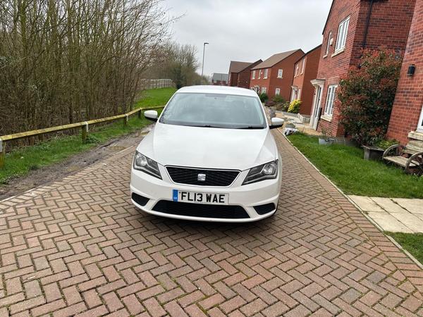 SEAT Toledo 1.6 TDI Ecomotive CR S Euro 5 (s/s) 5dr