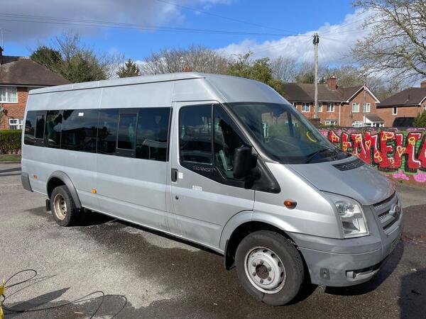 Ford Transit 2.2 TDCi 430 HDT Minibus 5dr Diesel Manual RWD L4 H2 (133 bhp)