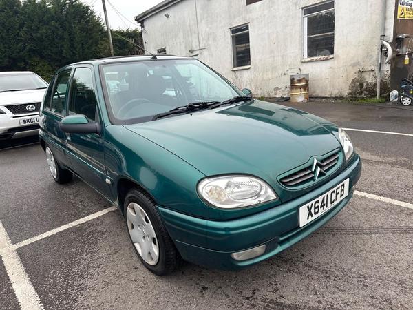 Citroen Saxo 1.1i Desire 5dr