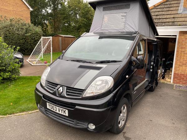 Renault Trafic 2.0 dCi Pop top camper