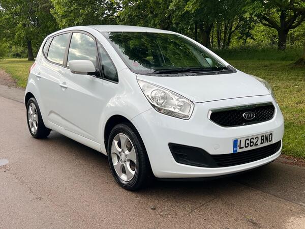 Kia Venga 1.4 EcoDynamics 2 Euro 5 (s/s) 5dr