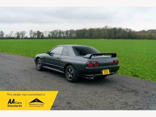 Nissan Skyline 2dr
