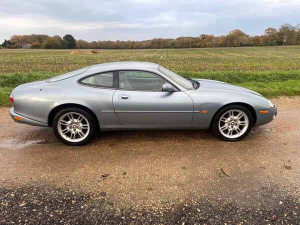Jaguar XK8 4.0 2dr