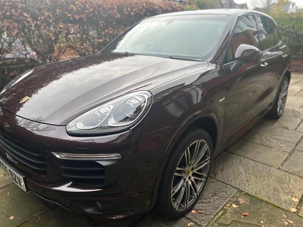 Porsche Cayenne 3.0 TD V6 TiptronicS 4WD Euro 6 (s/s) 5dr