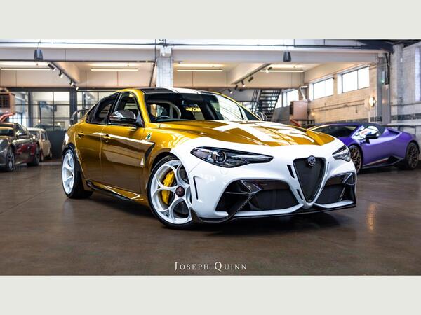 Alfa Romeo Giulia V6 BITURBO GTAm 4dr