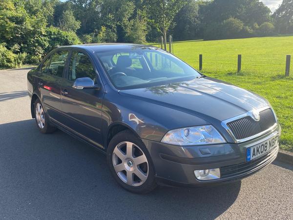 Skoda Octavia 1.9 TDI Elegance DSG Euro 4 5dr
