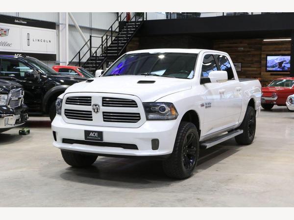 Dodge RAM Sport 1500 Crew Cab 5.7L Hemi V8 Automatic 4dr