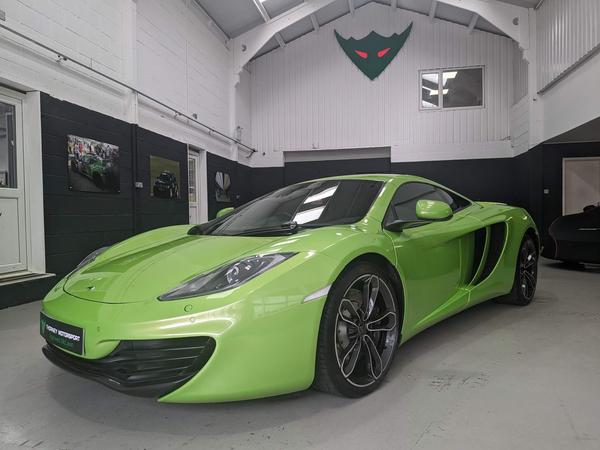 McLaren 12C 3.8T V8 SSG Euro 5 2dr