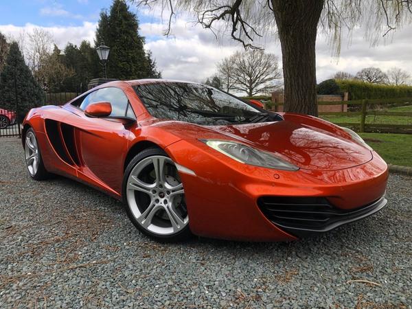 McLaren 12C 3.8T V8 SSG Euro 5 2dr