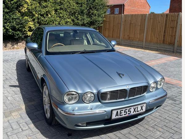 Jaguar XJ 3.0 SE 4dr