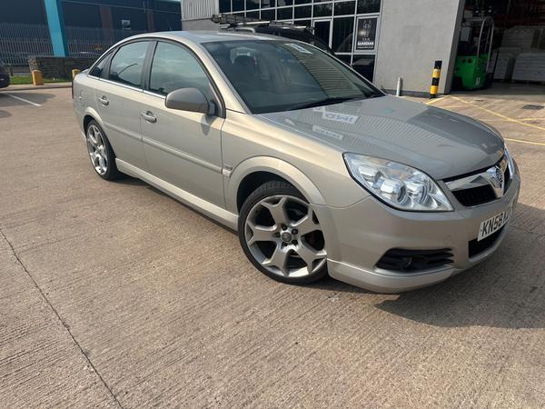 Vauxhall Vectra 2.2i 16v SRi 5dr