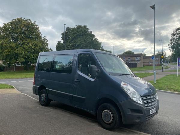 Renault Master 2.3 dCi 30 FWD SWB Euro 5 5dr (6 Seat)