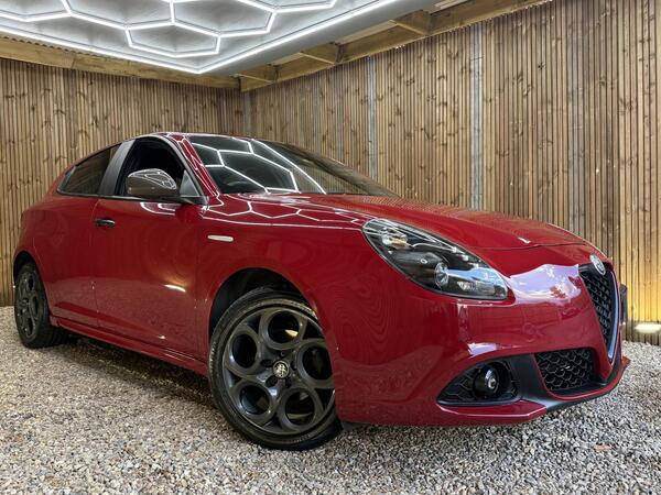 Alfa Romeo Giulietta 1.4 TB Speciale Euro 6 (s/s) 5dr