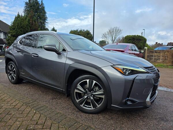 Lexus UX 2.0 250h Takumi E-CVT Euro 6 (s/s) 5dr