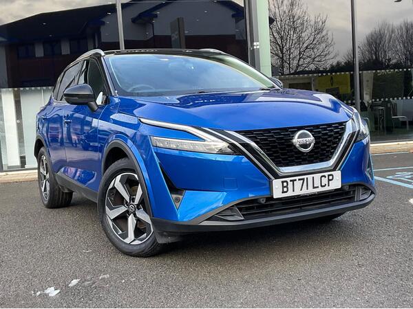 Nissan Qashqai 1.3 DIG-T MHEV Premiere Edition Euro 6 (s/s) 5dr
