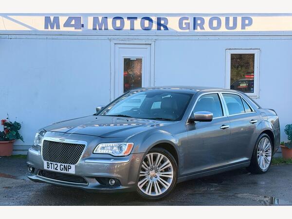 Chrysler 300C 3.0 CRD V6 Executive Auto Euro 5 4dr