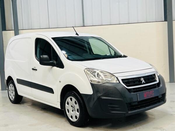 Peugeot Partner 1.6 BlueHDi 855 Professional Panel Van 5dr Diesel Manual L1 Stop & Start (110 g/km, 97.64 bhp)