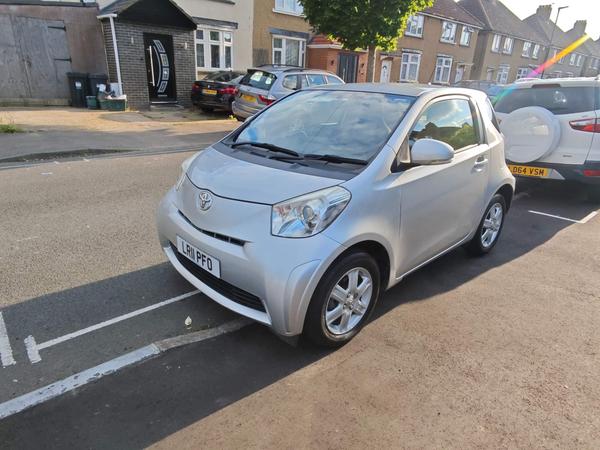 Toyota iQ 1.0 VVT-i Euro 4 3dr