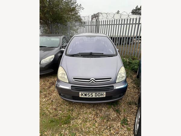 Citroen Xsara Picasso 1.6i 16V Desire 5dr
