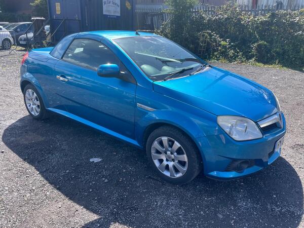 Vauxhall Tigra 1.4i 16v 2dr