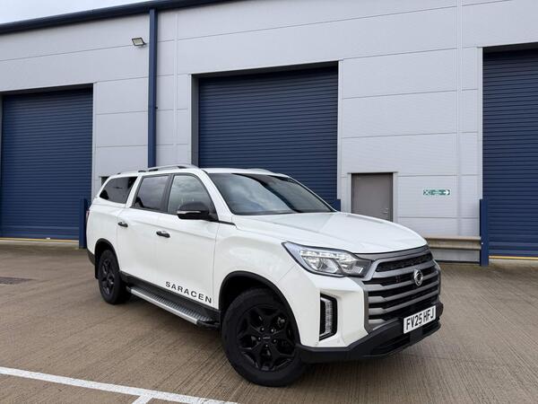 KGM Musso 2.2D Saracen Pickup Double Cab 4dr Diesel Auto 4WD Euro 6 (202 ps)