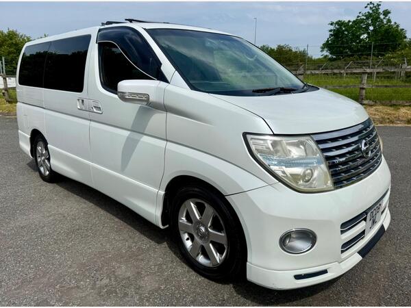 Nissan Elgrand Highway Star 3.5 CVT AUTO 7 Seater 5dr