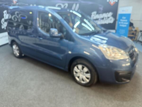 Peugeot Partner 1.6 HDI FULL NEW JCT CAMPER VAN CONVERSION READY FOR ADVENTURES COMPARE OUR PRICE LIKE FOR LIKE 5dr