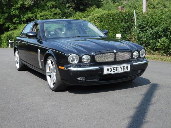 Jaguar XJR 4.2 V8 Portfolio 4dr